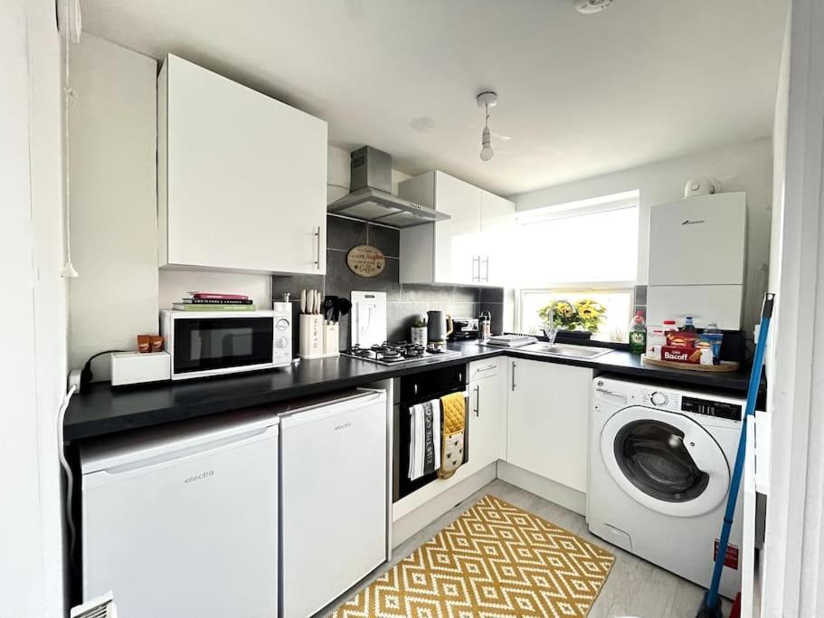 Central Winchester Serviced Apartments Exteriér fotografie